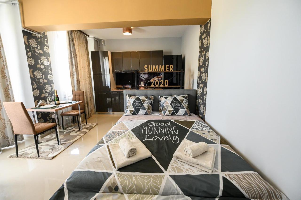 Апартаменты Beachside Studio Mamaia Nord Нэводари Экстерьер фото