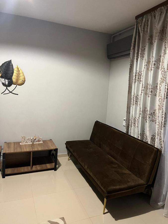 Апартаменты Beachside Studio Mamaia Nord Нэводари Экстерьер фото